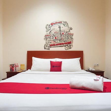 Reddoorz Plus Near Plaza Blok M Yakarta Exterior foto